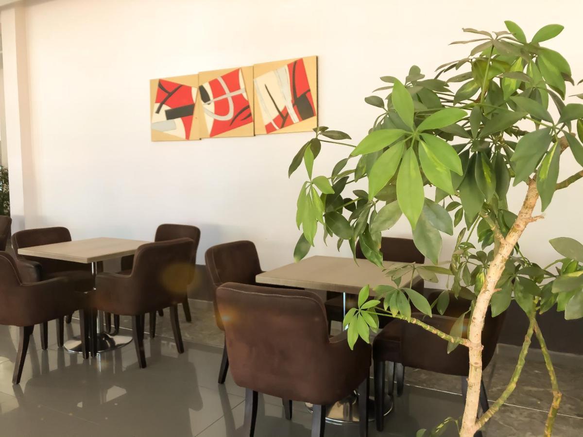 Hotel Arifi Shkodër Екстериор снимка
